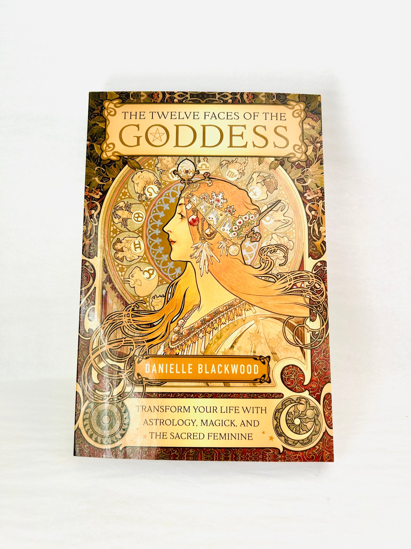 The Twelve Faces of the Goddess