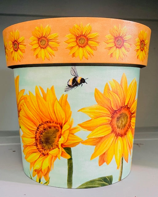6" Recycled Material Pots