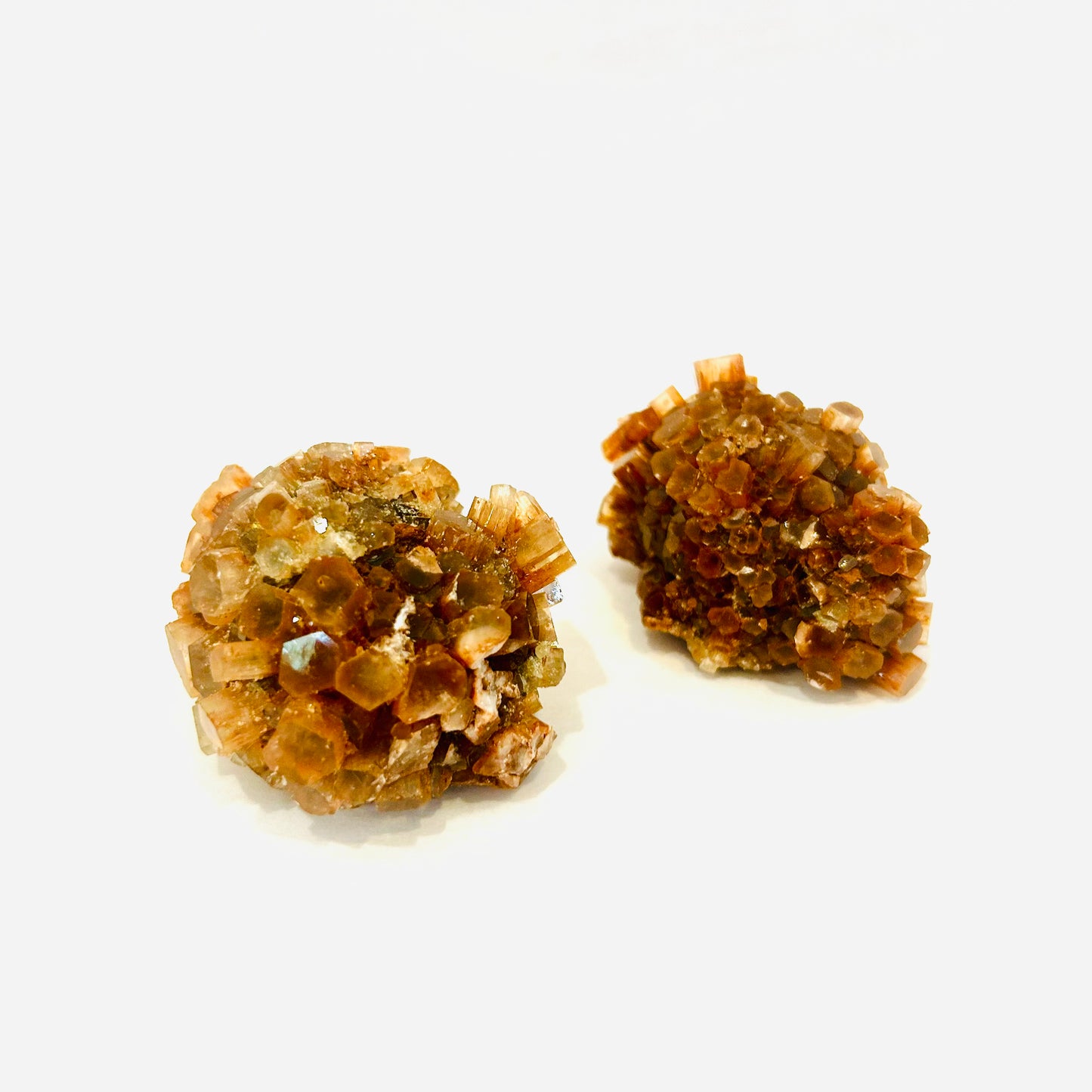 Aragonite Star Clusters