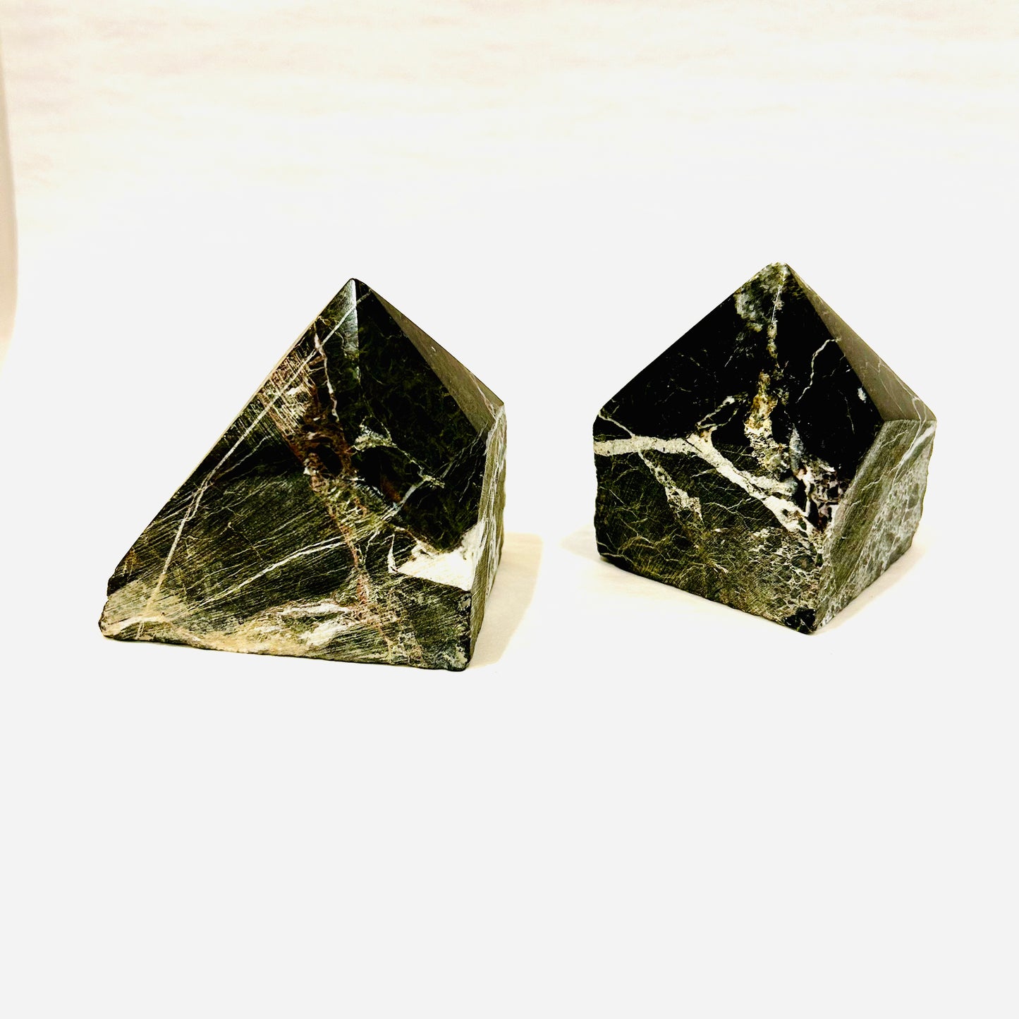 Black Zebra Jasper Points