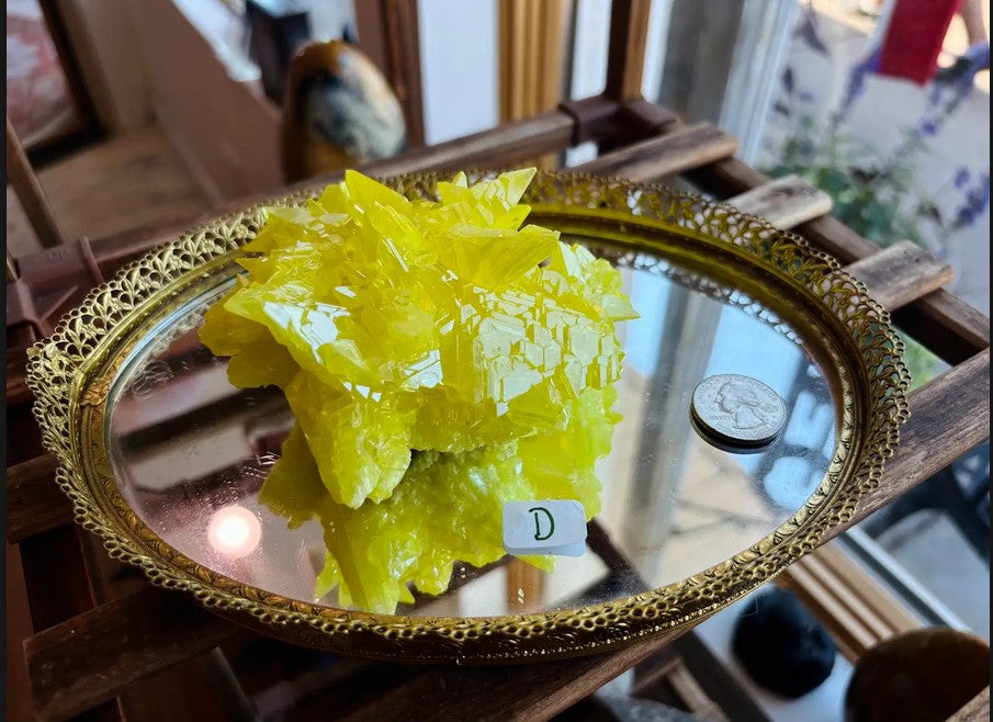 Sulfur Crystal Clusters